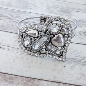 Silver Tone Hinge Bracelet with Large Heart